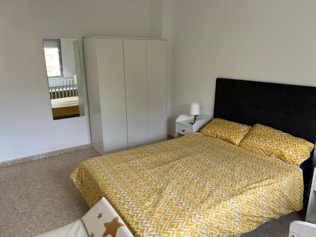 3-Bedroom + Crib - Perfect For The Family Estepona Eksteriør billede
